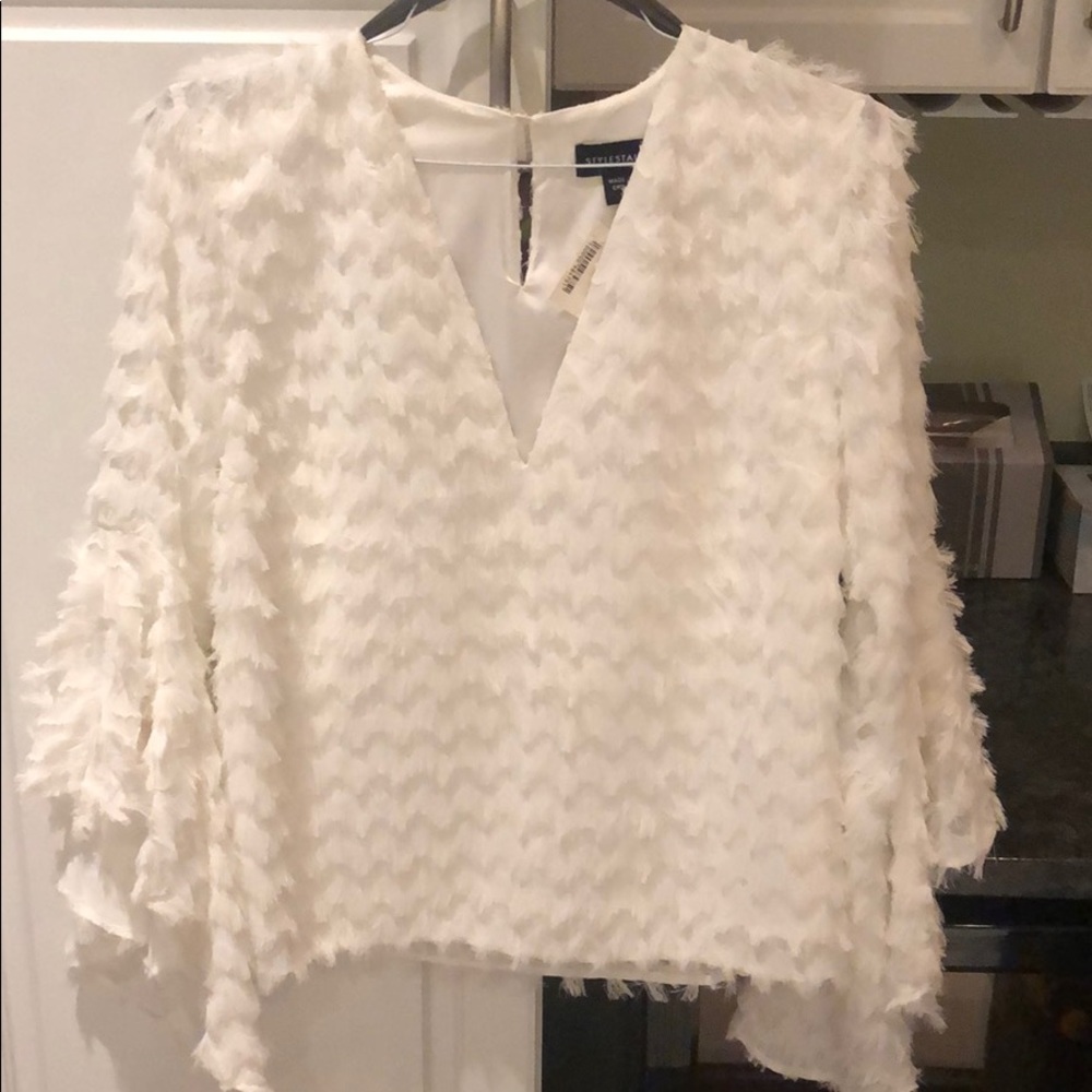 NWT White Stylestalker blouse